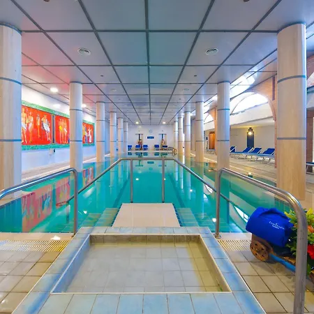 Terme President 4* איסקיה