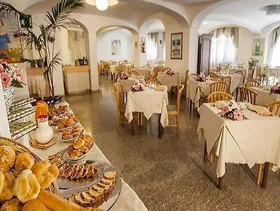 Terme President 4* ايسكيا